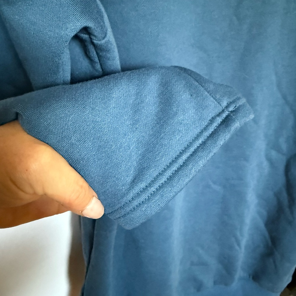 Long length hoodie - Picture 4 of 4